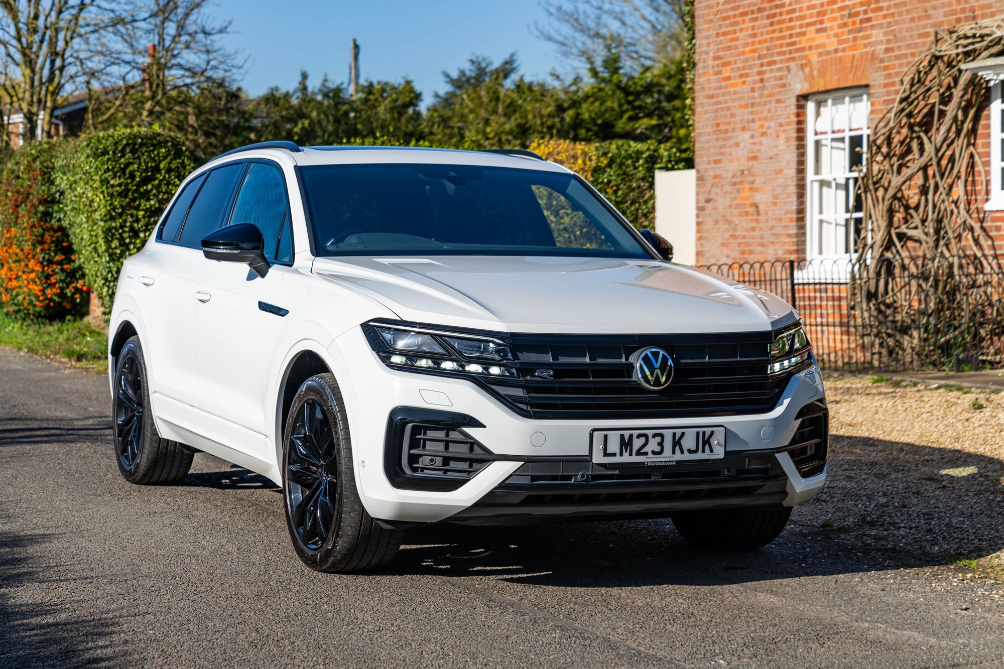 2023 Volkswagen Touareg - 3.0 T...